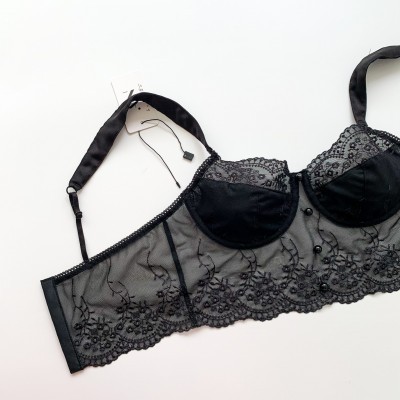 Áo corset vai lụa đính cúc đen