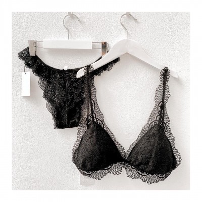 Set bralette dáng tháp màu đen