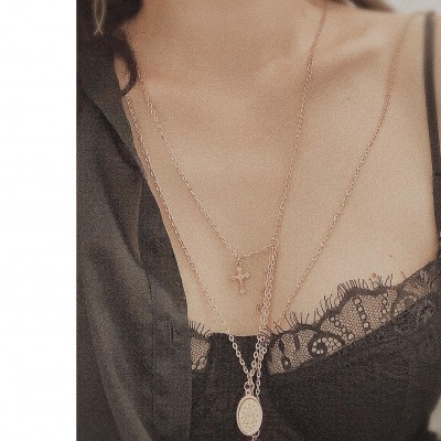Áo corset ren mi màu đen