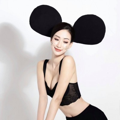Áo corset vai lụa đính cúc đen